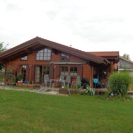 Soyen Barrierefreies Zimmer Im Blockhaus Mit Sauna Am See מראה חיצוני תמונה