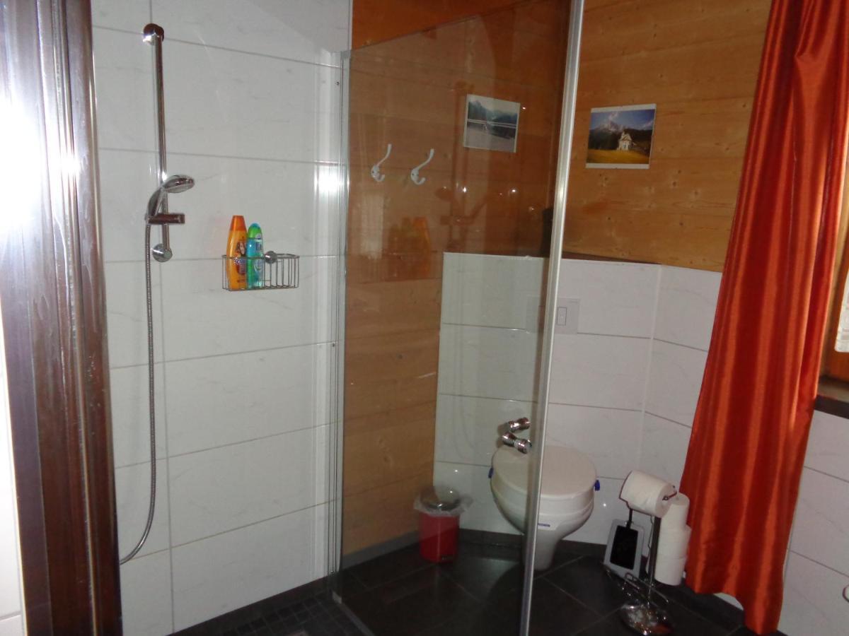 Soyen Barrierefreies Zimmer Im Blockhaus Mit Sauna Am See מראה חיצוני תמונה