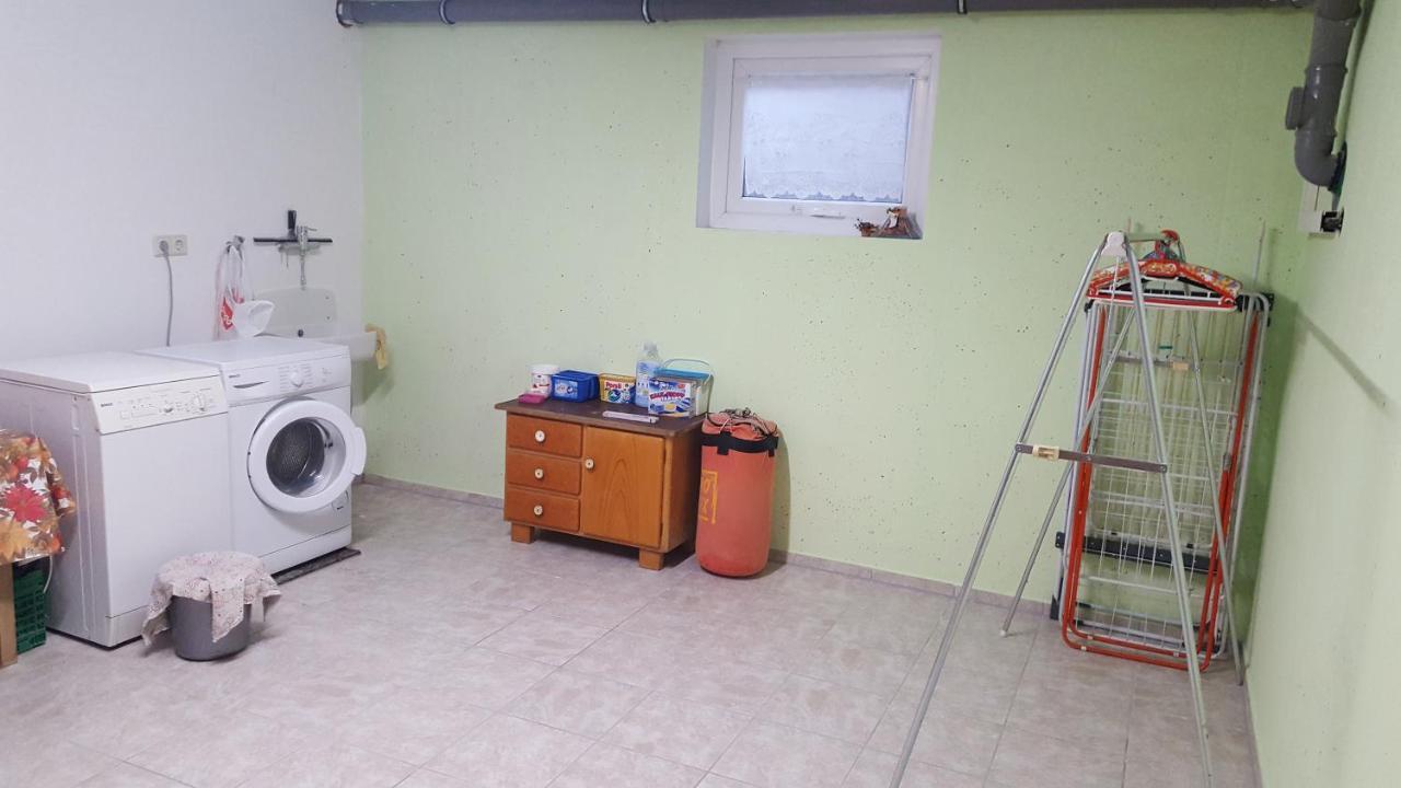 Soyen Barrierefreies Zimmer Im Blockhaus Mit Sauna Am See מראה חיצוני תמונה