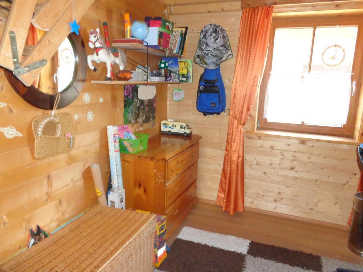 Soyen Barrierefreies Zimmer Im Blockhaus Mit Sauna Am See מראה חיצוני תמונה